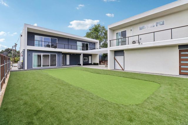 139 41 Almond St, Fallbrook, CA 92028