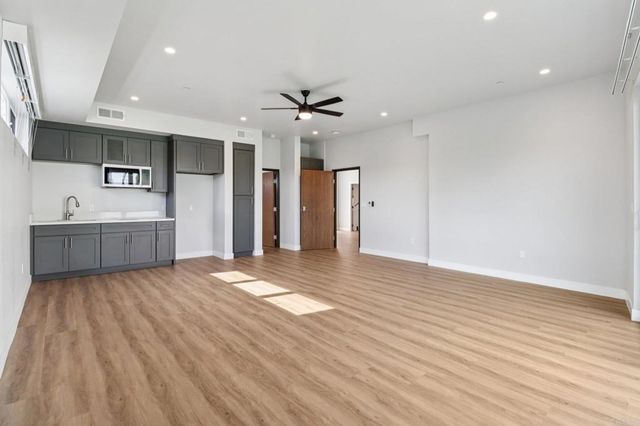 139 41 Almond St, Fallbrook, CA 92028