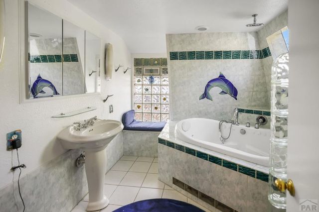 2307 N Greenwood St, Pueblo, CO 81003