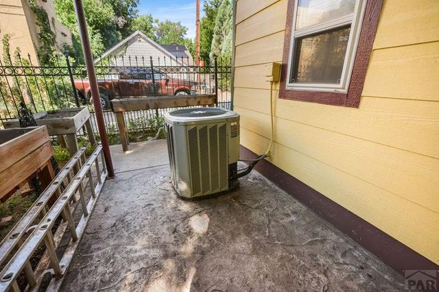 2307 N Greenwood St, Pueblo, CO 81003