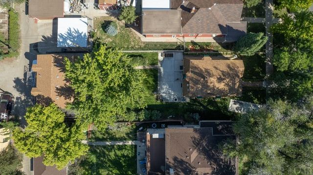 2307 N Greenwood St, Pueblo, CO 81003