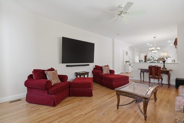 34 Joseph Road, Shrewsbury, MA 01545