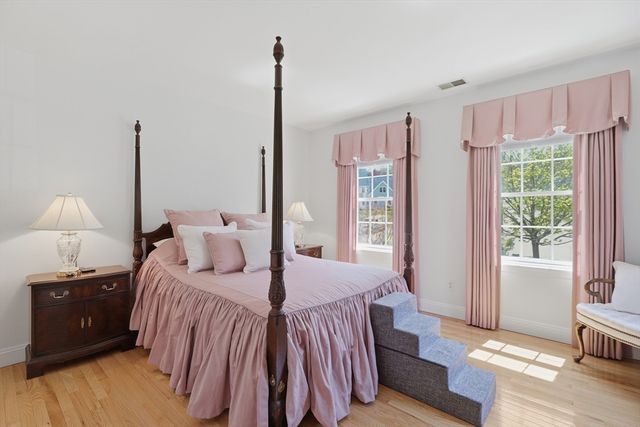 34 Joseph Road, Shrewsbury, MA 01545