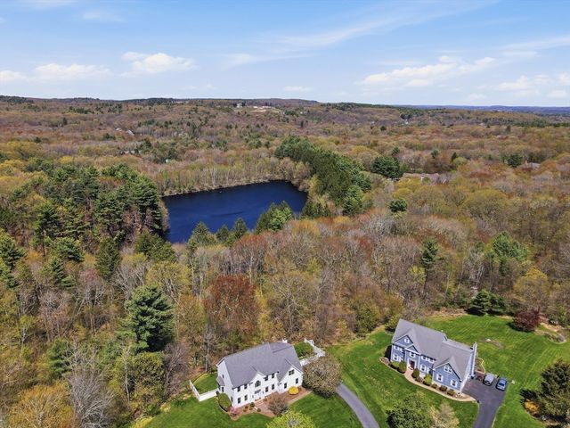34 Joseph Road, Shrewsbury, MA 01545