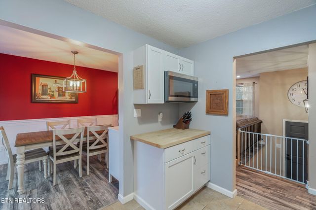 3640 Clover Hill Mill Rd, Maryville, TN 37801