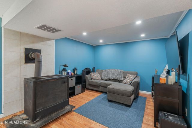 3640 Clover Hill Mill Rd, Maryville, TN 37801