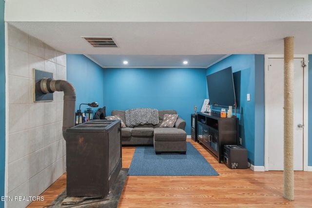 3640 Clover Hill Mill Rd, Maryville, TN 37801