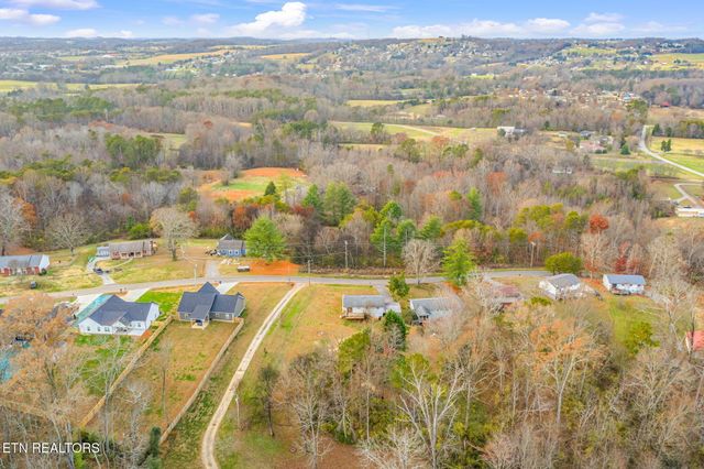 3640 Clover Hill Mill Rd, Maryville, TN 37801