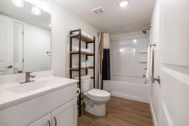 403 Veterans Boulevard F-19, Branson, MO 65616