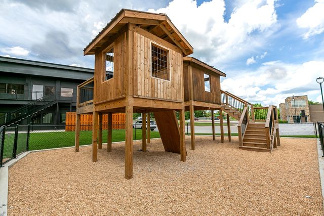 403 Veterans Boulevard F-19, Branson, MO 65616