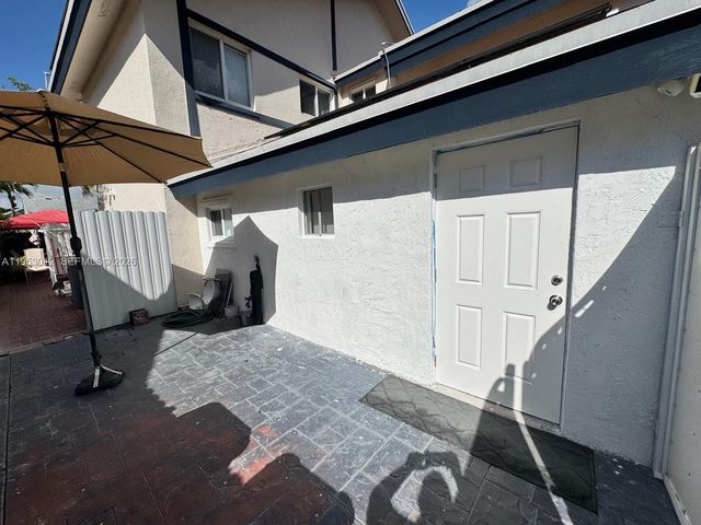 10710 SW 141st Ave 2, Miami, FL 33186