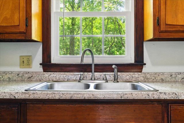 66 Adrian ST, Bassett, VA 24055