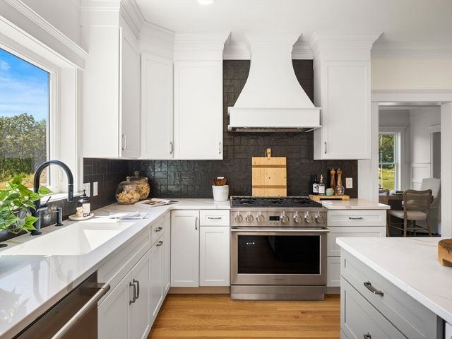 Lot 7 Weeping Willow Dr, Andover, MA 01810