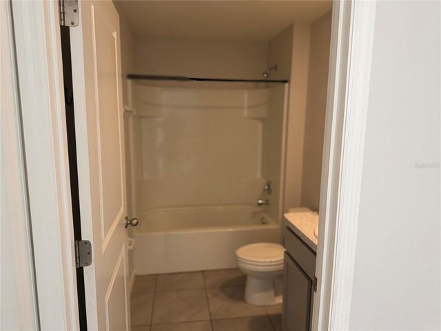 6863 SE 111TH LANE, Belleview, FL 34420