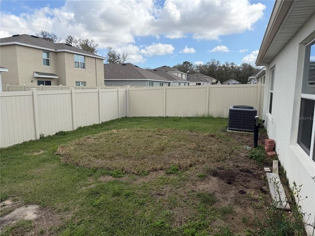 6863 SE 111TH LANE, Belleview, FL 34420