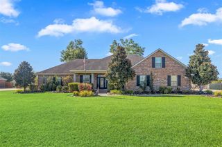 1723 N Woodland Forest Drive, Lake Charles, LA 70611