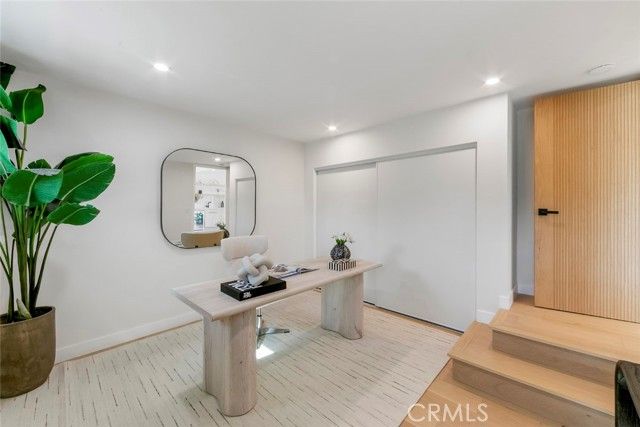 913 Junipero, Costa Mesa, CA 92626