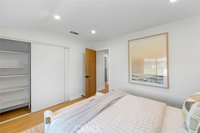 913 Junipero, Costa Mesa, CA 92626