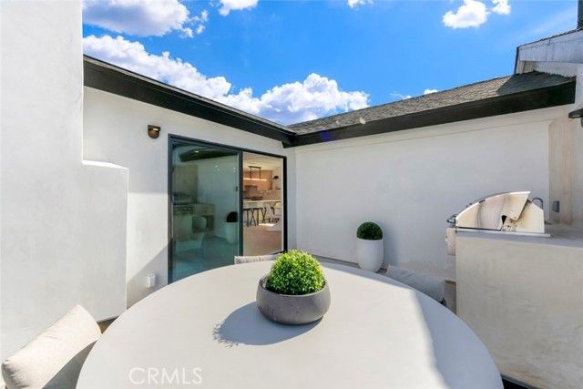 913 Junipero, Costa Mesa, CA 92626