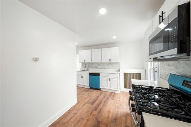 16 Oakes Street, Everett, MA 02149