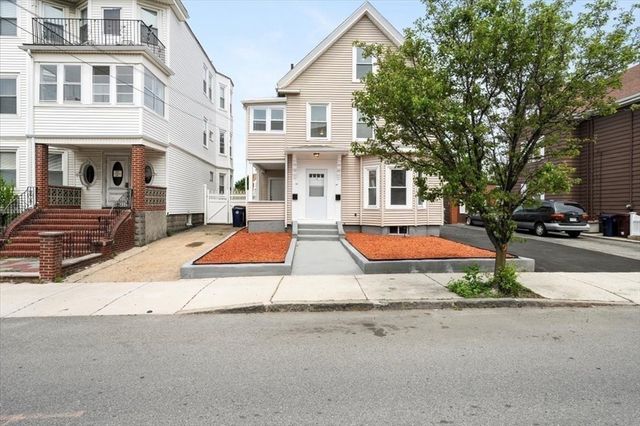 16 Oakes Street, Everett, MA 02149