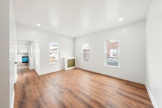 16 Oakes Street, Everett, MA 02149