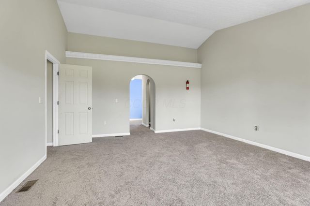 56 N Bend Court, Pataskala, OH 43062