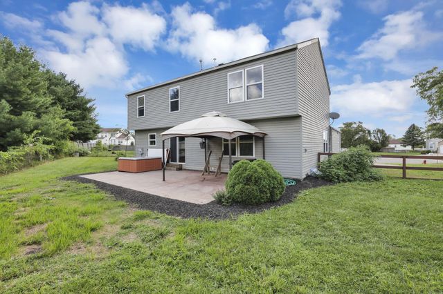 56 N Bend Court, Pataskala, OH 43062