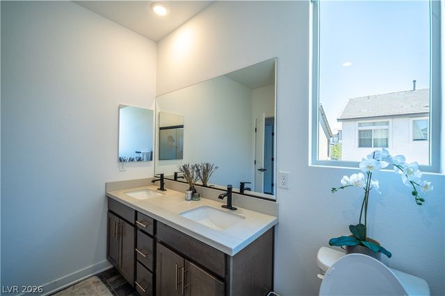 5867 Gossamer Stone Court, Las Vegas, NV 89141
