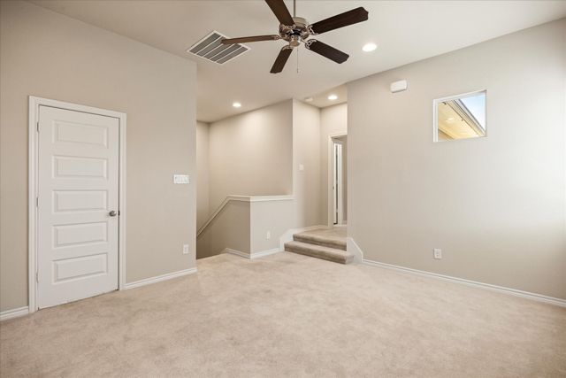 324 Nursery Lane, Fort Worth, TX 76114