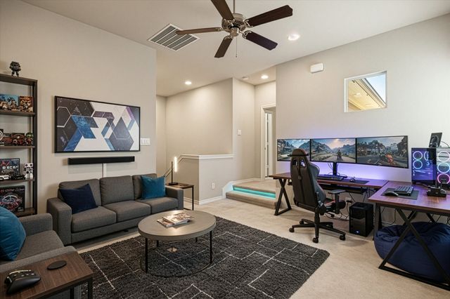 324 Nursery Lane, Fort Worth, TX 76114