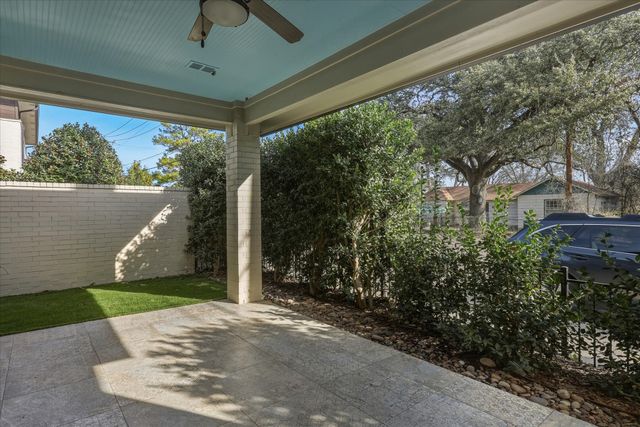 324 Nursery Lane, Fort Worth, TX 76114