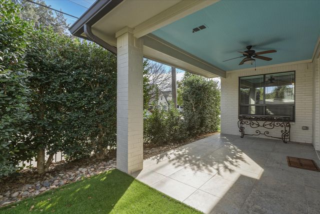 324 Nursery Lane, Fort Worth, TX 76114