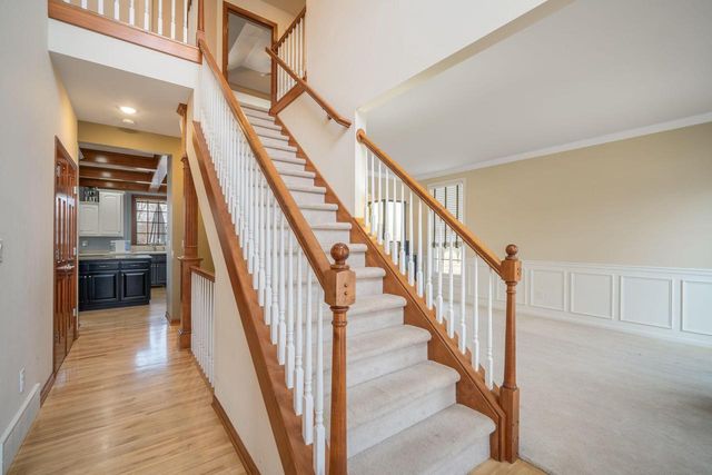 24 Whispering Springs COURT, Fond Du Lac, WI 54937