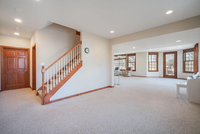 24 Whispering Springs COURT, Fond Du Lac, WI 54937