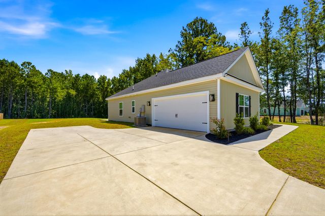 3367 Red Bluff Rd., Loris, SC 29569