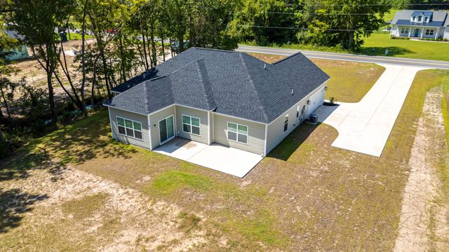 3367 Red Bluff Rd., Loris, SC 29569