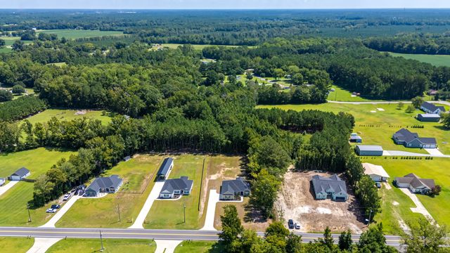 3367 Red Bluff Rd., Loris, SC 29569