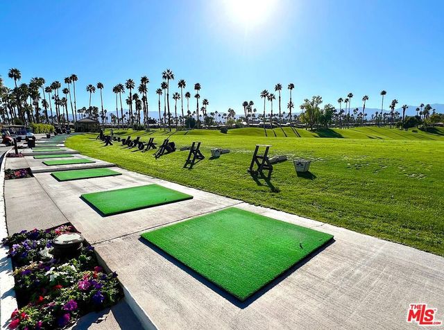 38689 Dahlia Way, Palm Desert, CA 92211