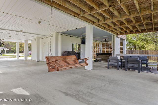 120 Mollere Drive, Waveland, MS 39576