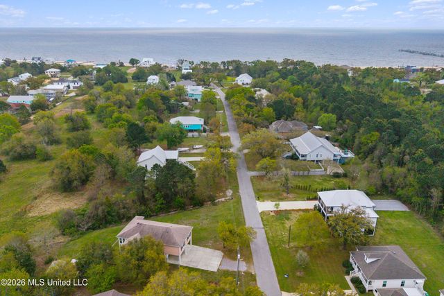 120 Mollere Drive, Waveland, MS 39576