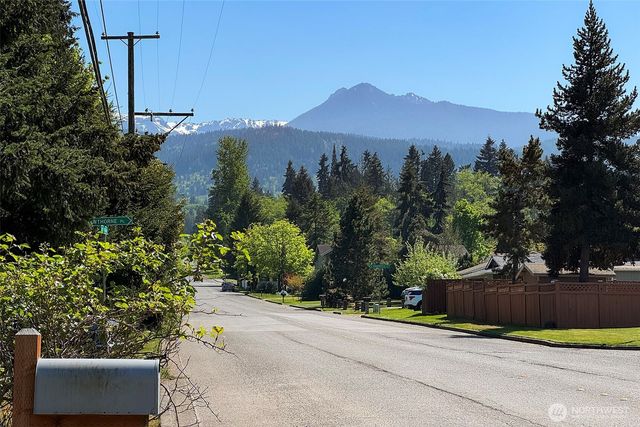 3509 S Old Mill Road, Port Angeles, WA 98362