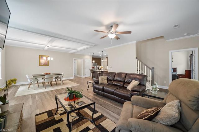 1820 Cleburne Terrace, Kernersville, NC 27284