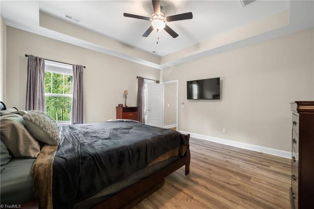 1820 Cleburne Terrace, Kernersville, NC 27284