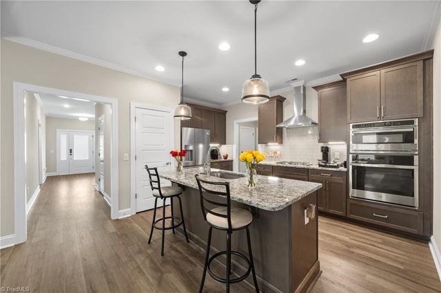 1820 Cleburne Terrace, Kernersville, NC 27284
