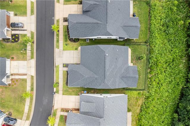 1820 Cleburne Terrace, Kernersville, NC 27284