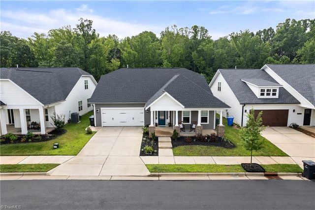 1820 Cleburne Terrace, Kernersville, NC 27284