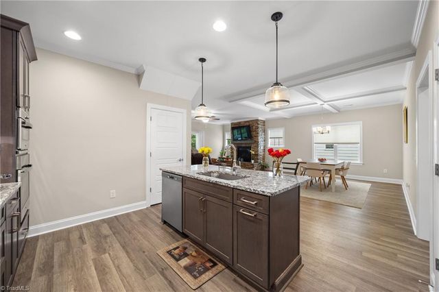 1820 Cleburne Terrace, Kernersville, NC 27284