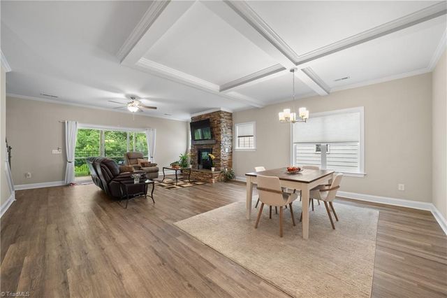 1820 Cleburne Terrace, Kernersville, NC 27284