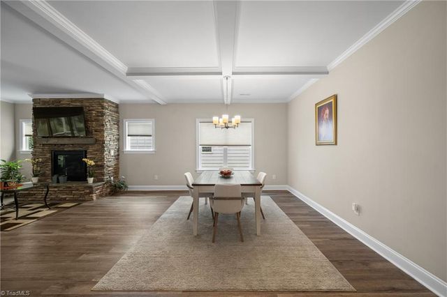 1820 Cleburne Terrace, Kernersville, NC 27284